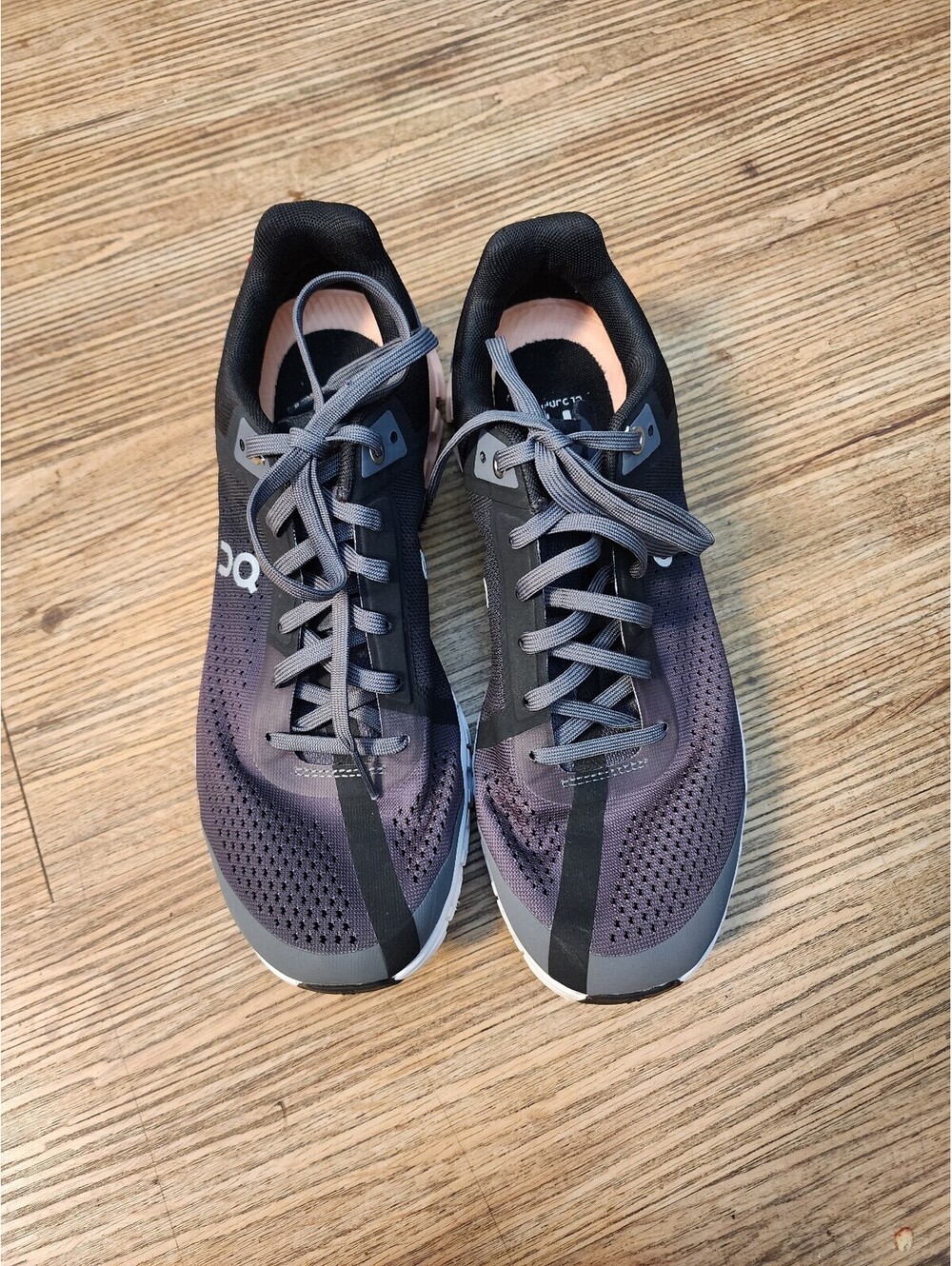 Size 9,5 On Cloudswift Women's Running Shoes, Gray and Pink